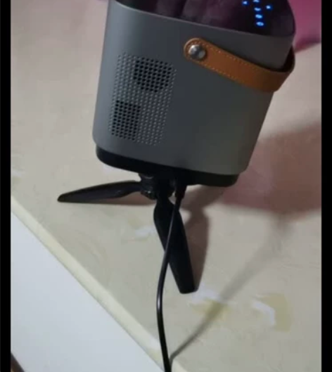 家用投影仪，赛尼尔S9pro高亮版，亮度高...