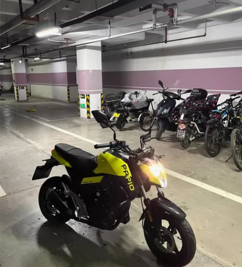 小姐姐个人一手春风狒狒st，准新车22年底...