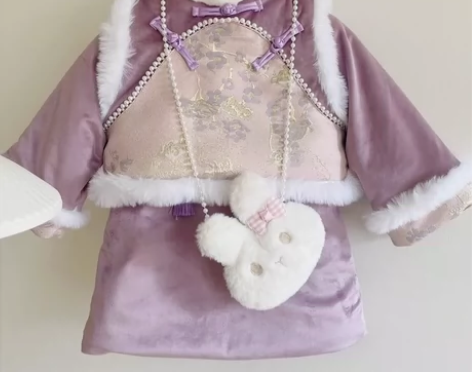 拜年服、汉服，带小兔子背包 女宝宝穿，11...