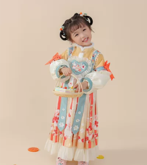 女童汉服连衣裙加绒拜年服，100-140尺...