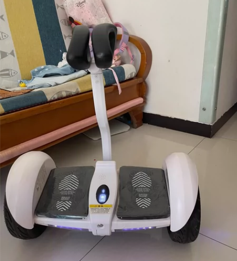 领奥平衡车，信用卡积分换的，本来是想给孩子...