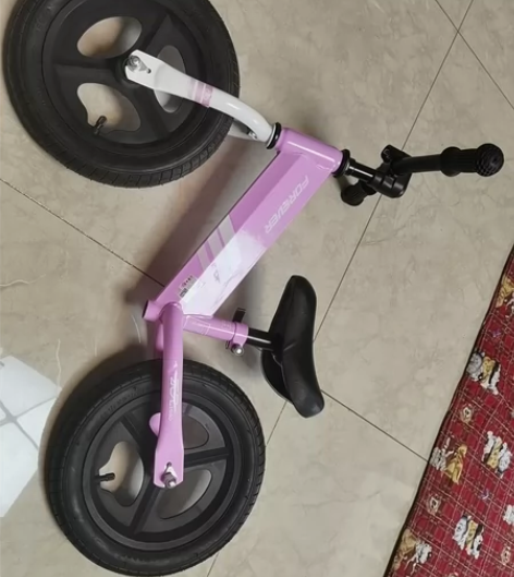 永久牌儿童滑行自行车，可以调高度，充气式轮...