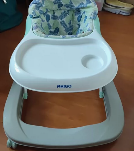 婴儿学步车，九成新，需要普陀宜川自提。 感...