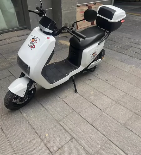 闲置二手 新国标电动车，几乎全新，用不到了...