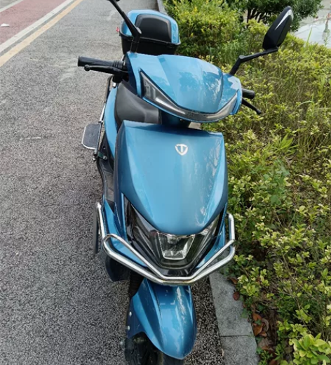 一年多的车，才换两个月的电池，平时比较爱惜...