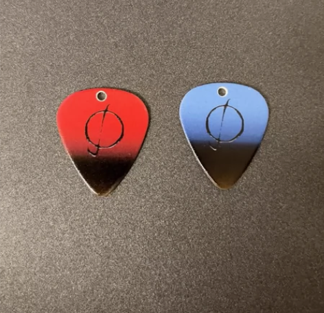 维利玉碎计划 绝版拨片一对 感兴趣的话点“...