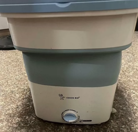 婴儿衣服便携式折叠洗衣机 买来用了两次就闲...