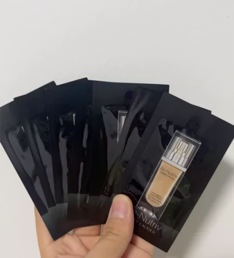 雅诗兰黛白金级奢宠光璨精华粉底液21*4 ...