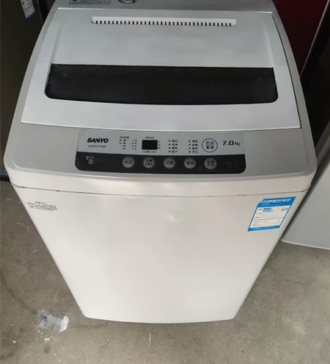八九成新三洋全自动洗衣机转让，容量大，质量...