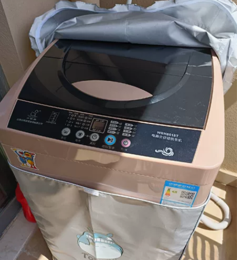 小鸭全自动滚筒洗衣机，8.5公斤，玫瑰金色...