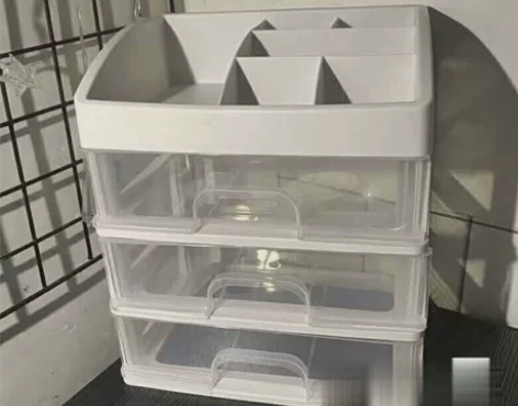 桌面化妆品收纳盒,去年囤的货,还剩几十个,...