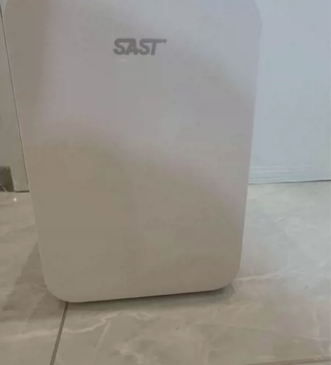 SAST小冰箱小型迷你简易冰箱加热制冷化妆...