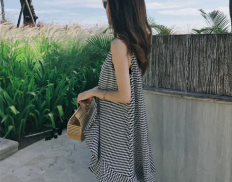 ins无袖黑白格子鱼尾连衣裙女夏2018新...