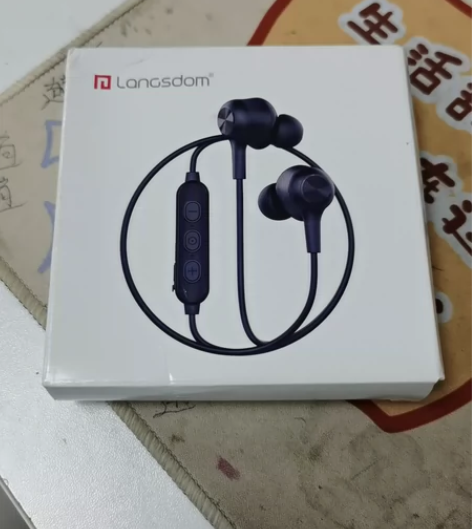 兰士顿蓝牙耳机，九九新，圆通包邮不议价，质...